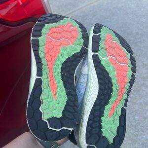 New Balance shoes women’s
